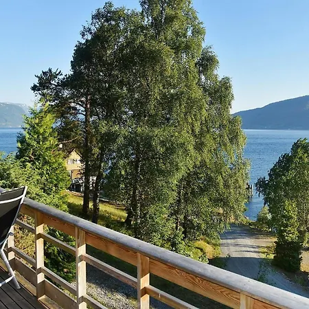 Tatil Evi Holiday Home Leikanger Leikanger (Sogn og Fjordane)
