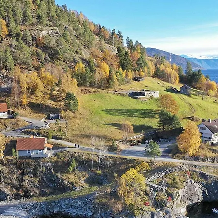 Holiday Home Leikanger * Leikanger