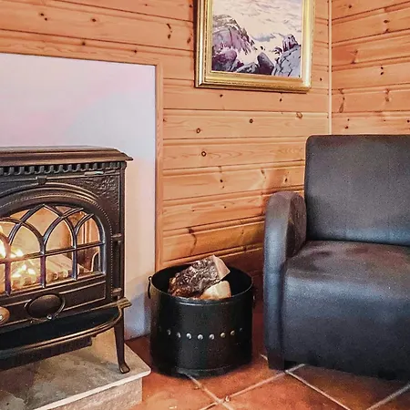 Holiday Home Leikanger Tatil Evi